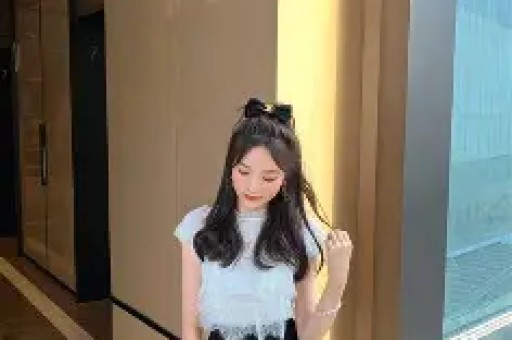 李雨桐实名举报薛之谦反转竟被封禁引发热议！